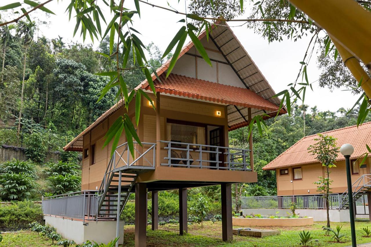 Hotel Sterling Vythiri Wayanad Exterior foto